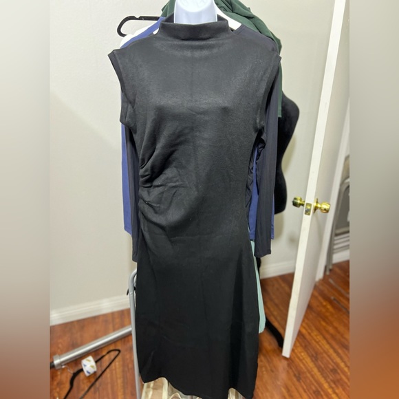 OGL Cashsoft Mockneck Sleeveless Midi Dress - Picture 3 of 6